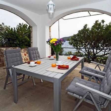 Holiday Home Odiseja Слано Экстерьер фото
