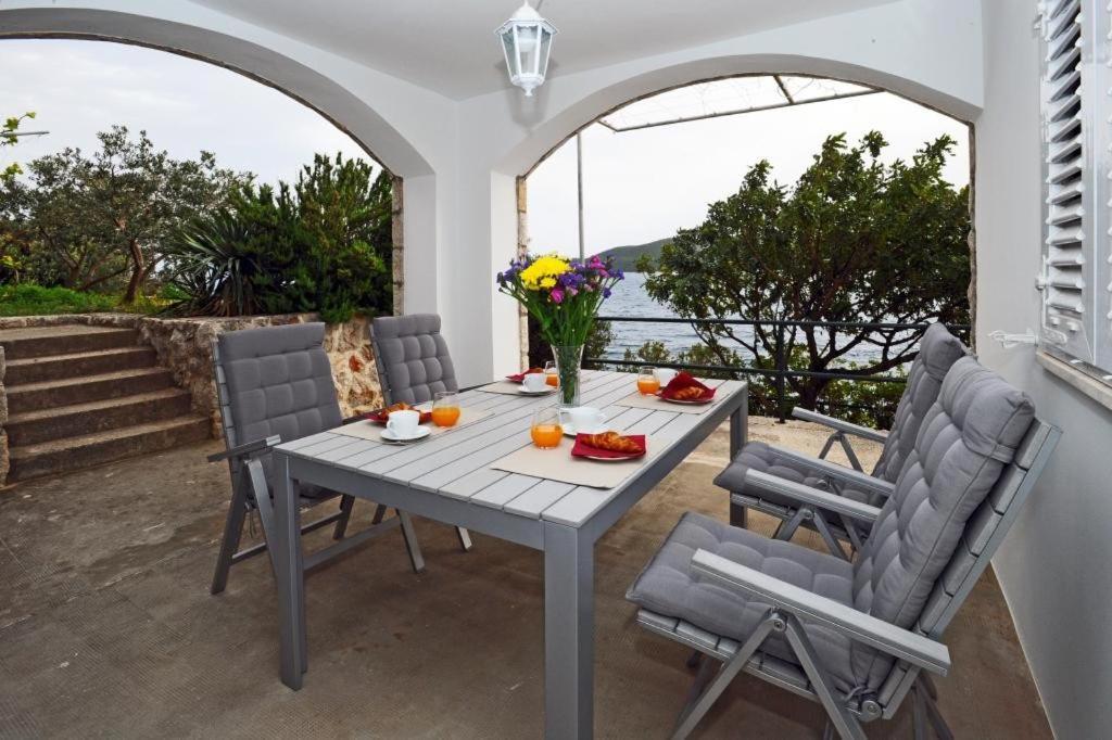 Holiday Home Odiseja Слано Экстерьер фото